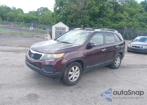 2011 Kia Sorento Lx from USA, damaged, VIN 5XYKTDA26BG165875